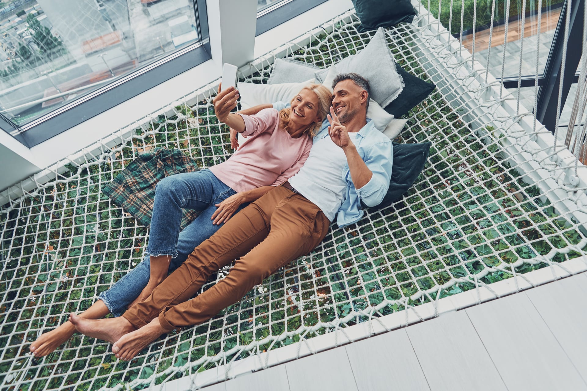 let your relationship flourish on wellness vacation couple on hammock